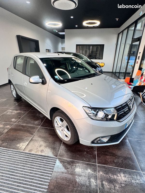 Dacia sandero 75 laureate (image 1)