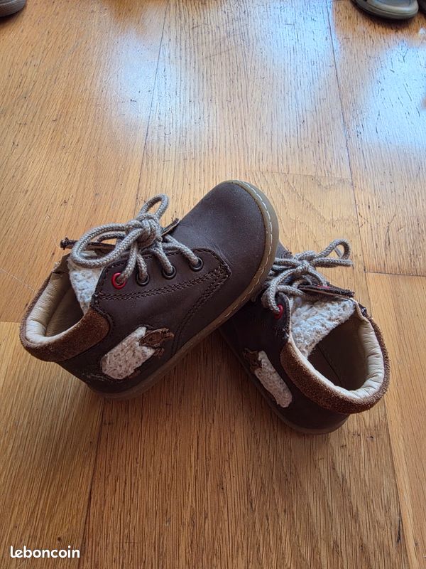 Lot de chaussures taille 22 (image 5)