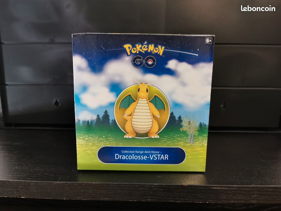 Pokémon Trading Card Game: Dragonite EX Box