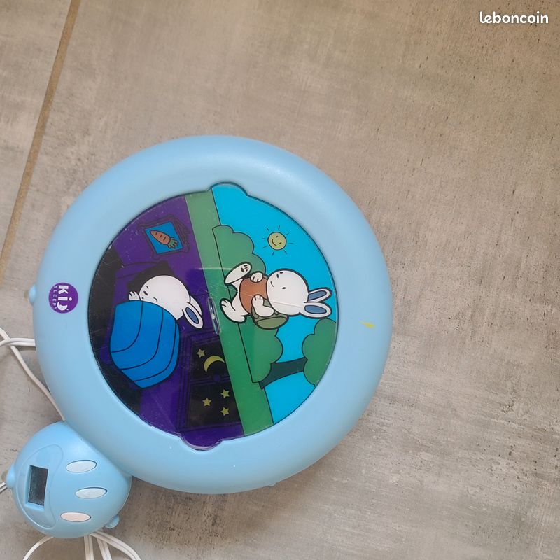 Kid sleep moon bleu (image 2)
