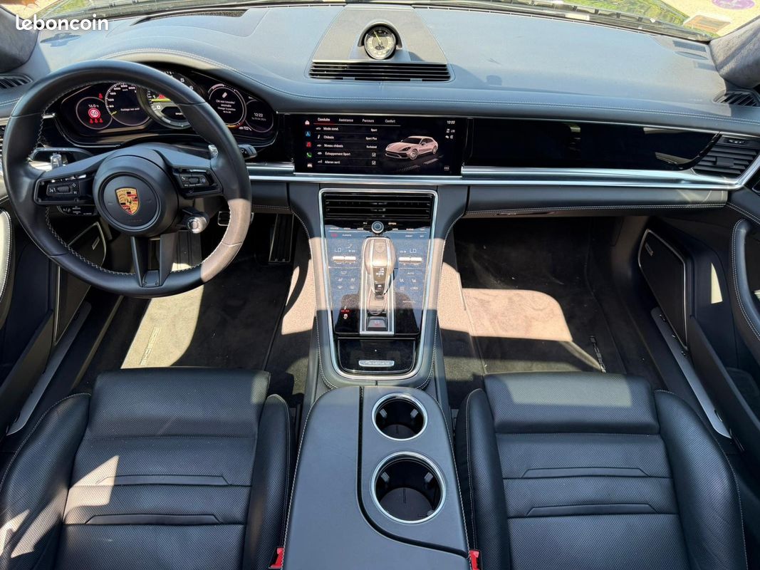 PORSCHE PANAMERA Turbo S V8 4.0 700 Hybrid Sport Turismo (image 13)