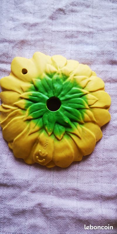 Anneau "tournesol" de dentition en caoutchouc (image 2)