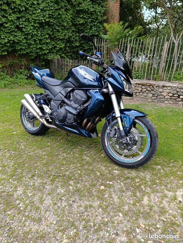 Kawasaki z750 ABS avec carnet d'entretien complet (image 2)