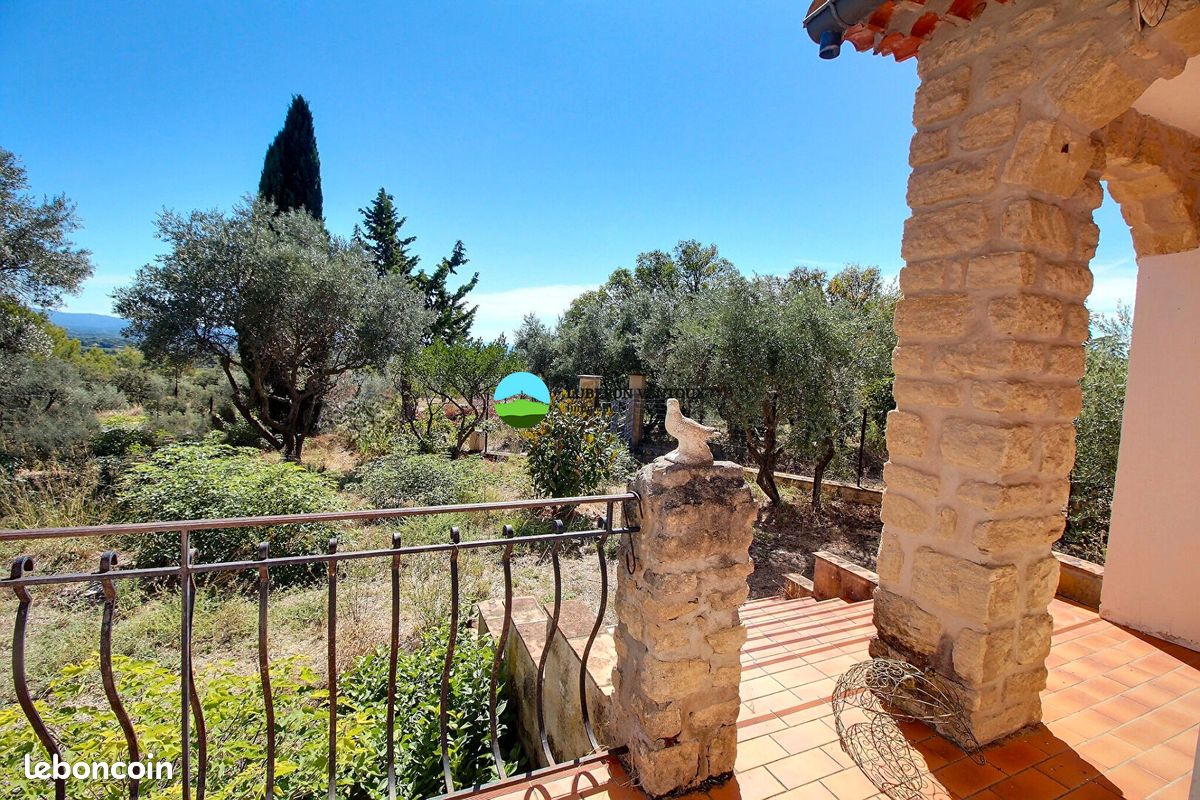 Maison 7 pièces 150 m² · au Barroux · 150 m² · 350 000 €