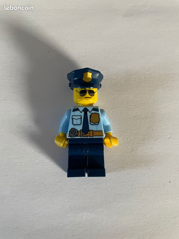 437553_4