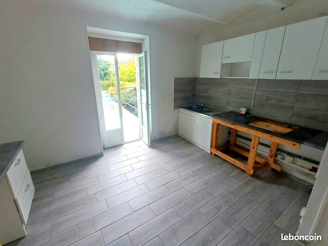 Appartement 3 pièces 75 m² · à Bessèges · 75 m² · 500 €/mois