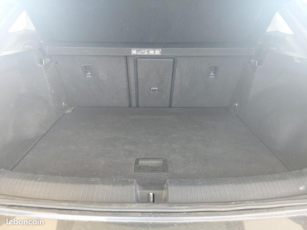 Volkswagen T-Roc 1.5 TSI EVO 150ch Carat Exclusive DSG7 S&S (image 13)