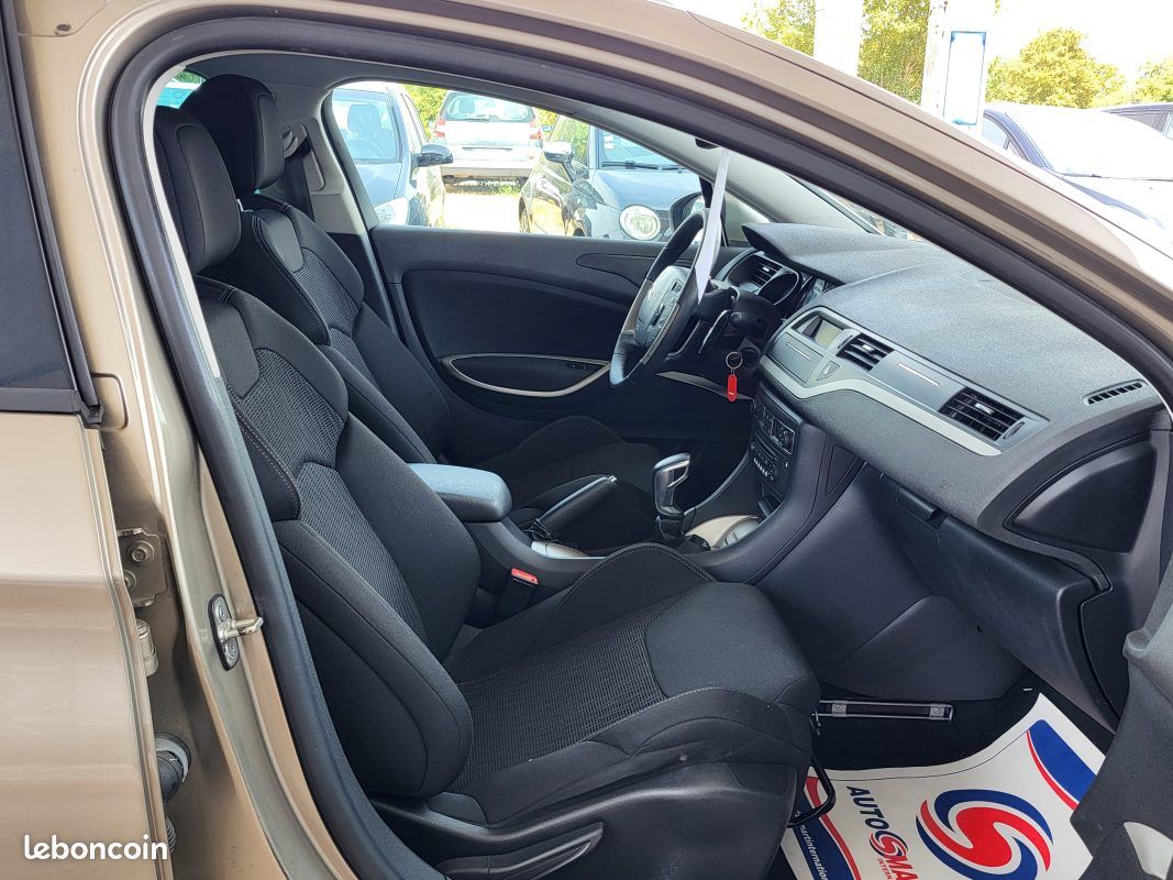 Citroën c5 iii break (rw_) 1.6 vti 120 2012 (image 14)