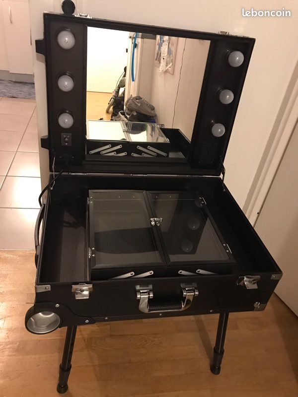 Valise soin beauté (image 8)