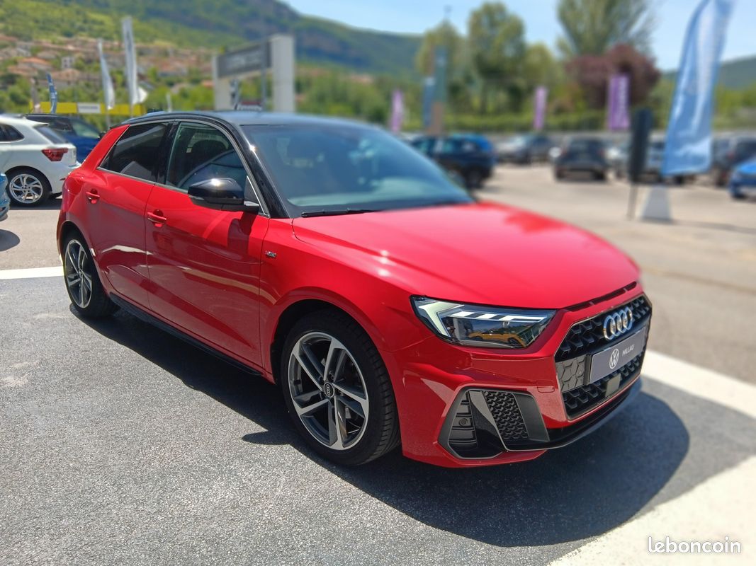 AUDI A1 Sportback 30 TFSI 116 ch S tronic 7 S Line Plus (image 3)