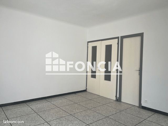 Appartement a louer perpignan - 4 pièce(s) - 90 m2 - Surfyn