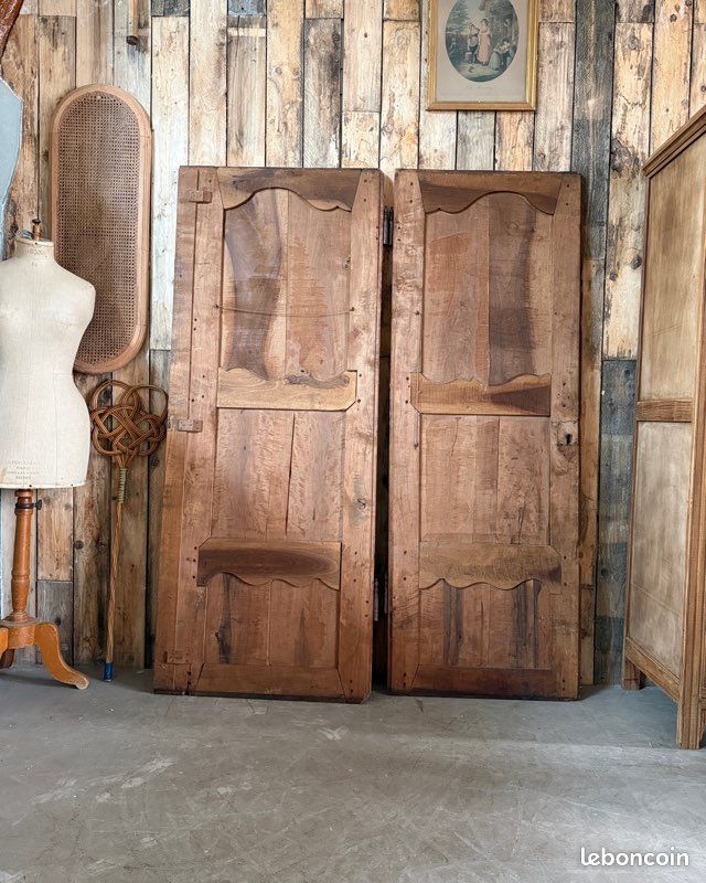 Paire de portes anciennes d’armoire (image 2)