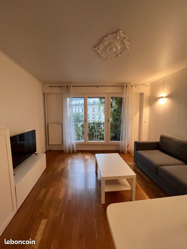 Appartement 1 pièce 24 m² · à Paris · 24 m² · 1 250 €/mois