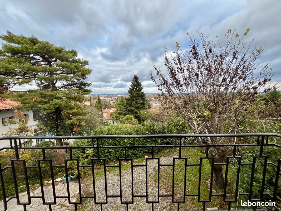 Appartement 7 pièces 200 m² · à Ramonville-Saint-Agne · 200,2 m² · 395 000 €
