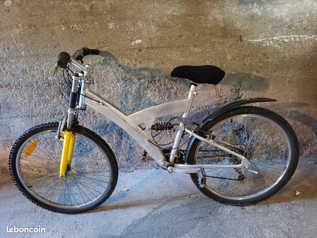 Vend VTT tout Alu (image 1)