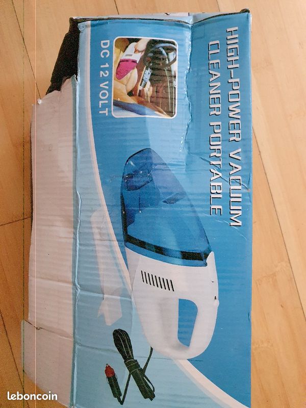 Aspirateur à main pour voiture (image 1)