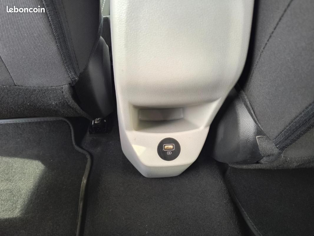 Hyundai i20 1.0 T-GDi 100 DCT-7 Hybrid 48V Intuitive (image 21)