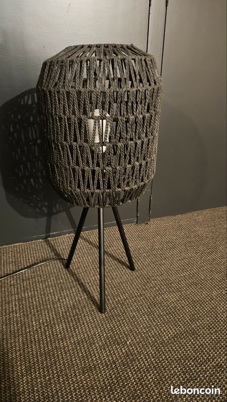 Lampe de table (image 1)