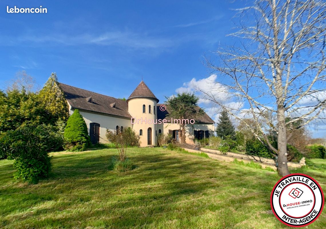Maison 10 pièces 295 m² - Salaunes 33160 (image principale 0)