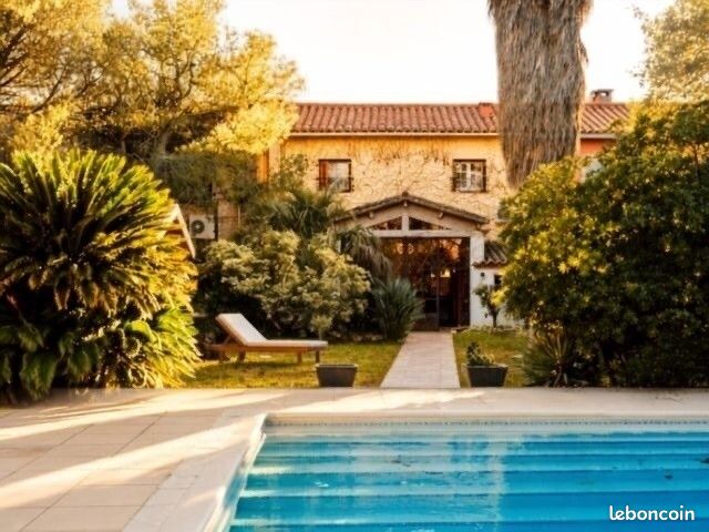 Maison 6 pièces 190 m² · à Saleilles · 190 m² · 642 000 €
