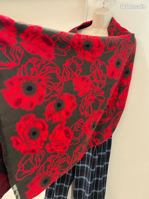 Écharpe Châle, réversible, rouge noir, kaki vert (image 1)