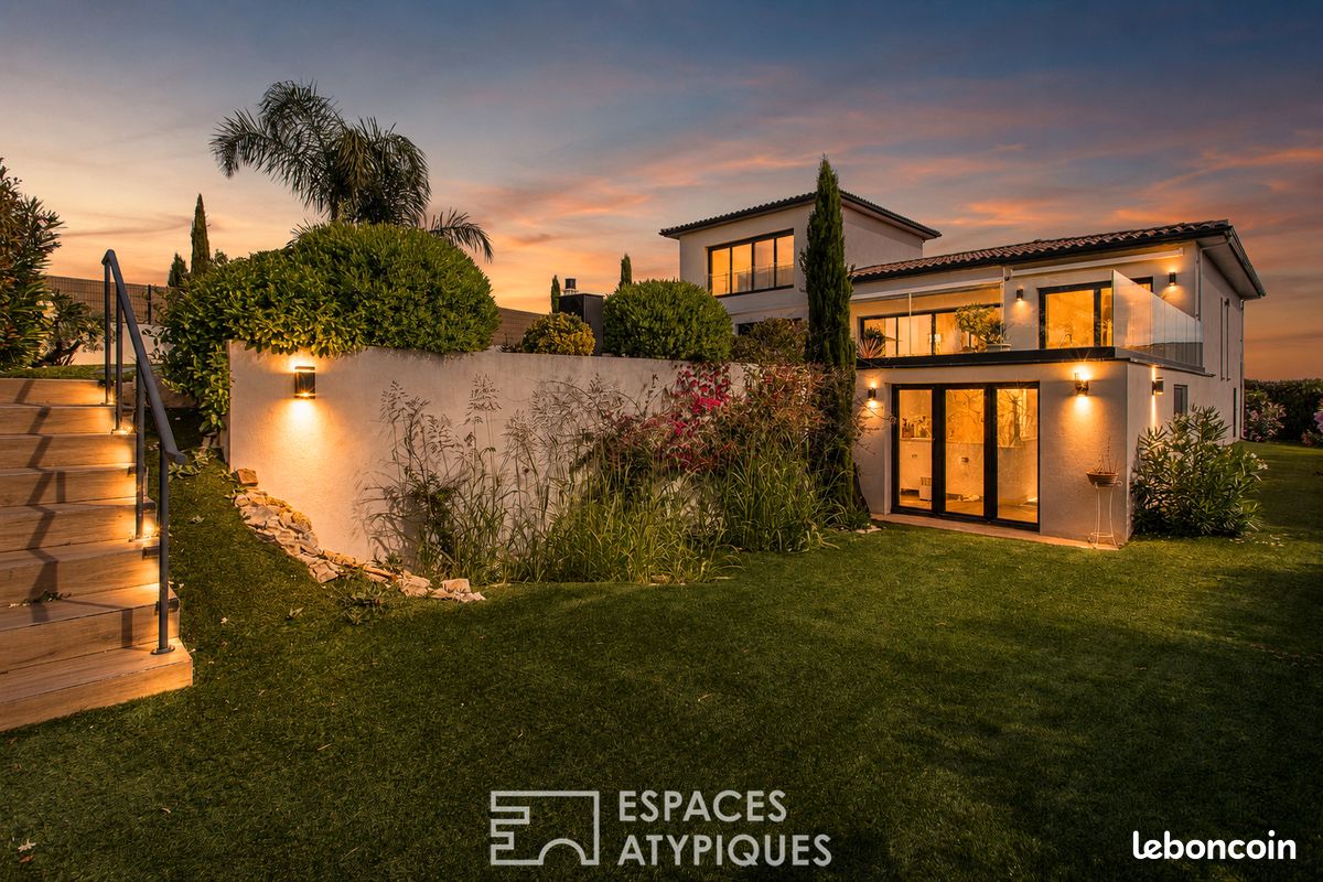 Maison 5 pièces 180 m² · à Nîmes · 180 m² · 890 000 €