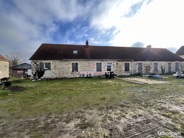 Longère 5 pièces 146 m²