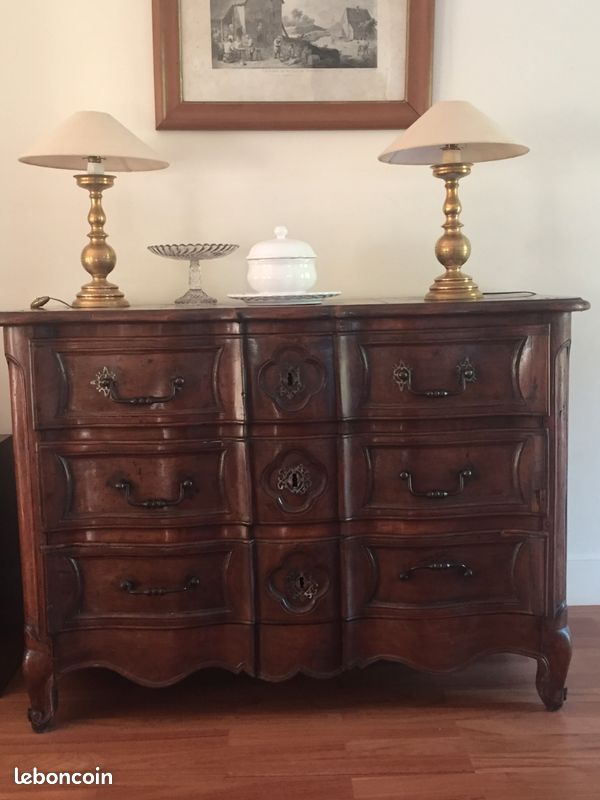 Belle Commode 18eme Arbalète Noyer Massif (image 1)
