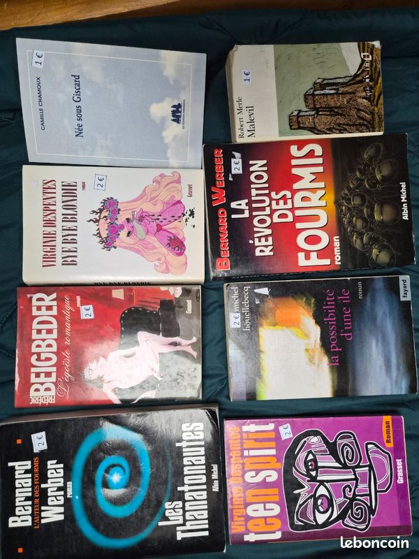 Lot de 8 livres (image 1)