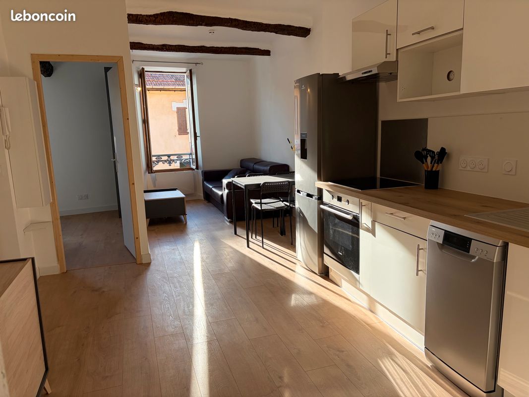 Appartement 2 pièces 40 m² · à Manosque · 40 m² · 690 €