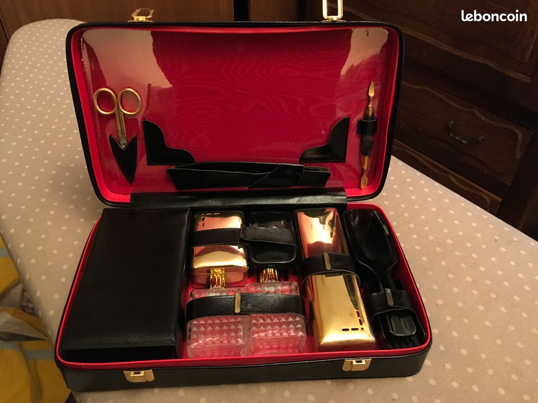 Trousse de toilette (image 2)