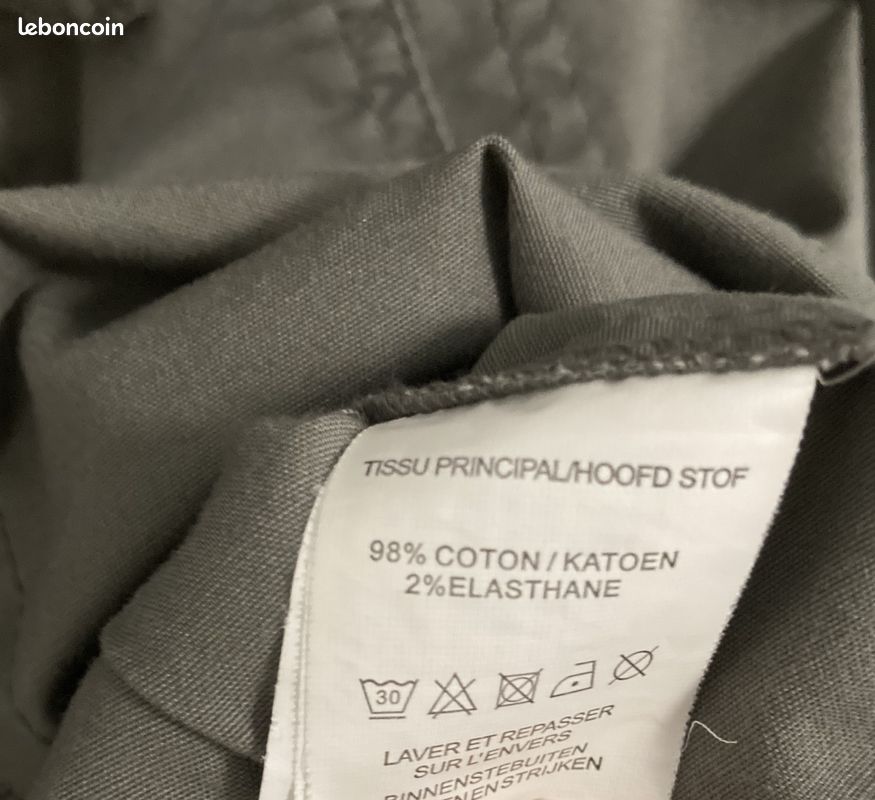 Veste ARMAND THIERY Kaki Taille 42 - Style Bomber Léger - En Coton/Élasthanne - Neuf Avec Petits Défauts