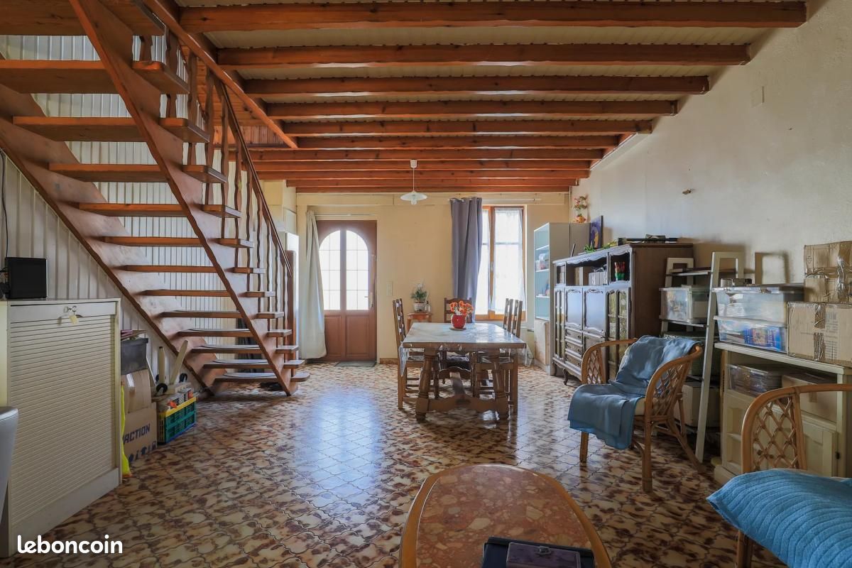 Maison 7 pièces 164 m² · à Vieux-Condé · 164 m² · 133 000 €