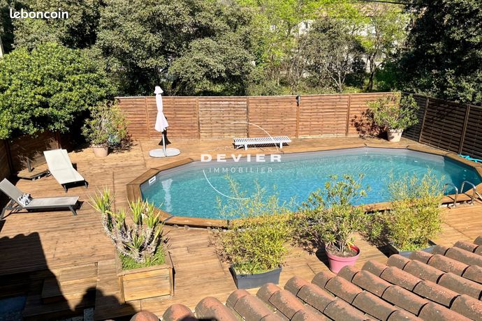 Villa 5 pièces 164 m²