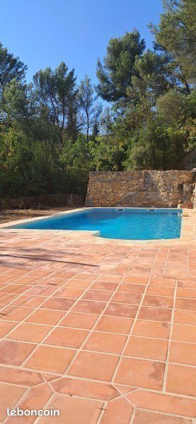 Maison 5 pièces 230 m² · à Marseille · 230 m² · 3 400 €/mois
