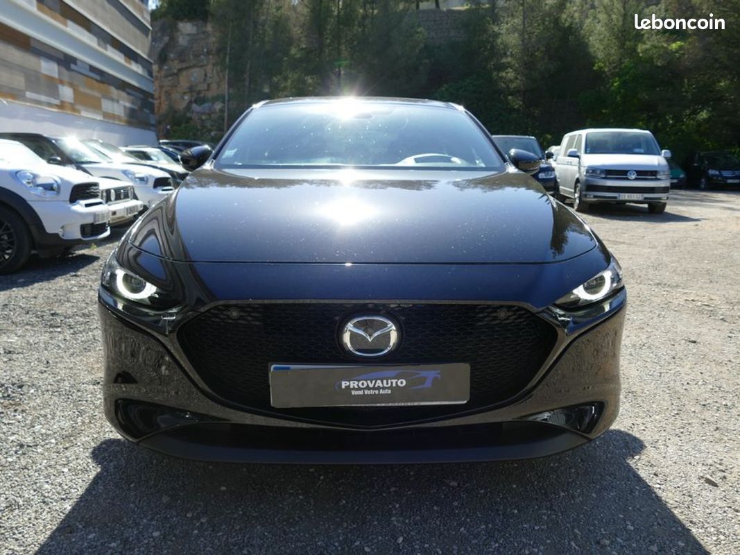 MAZDA MAZDA3 5 PORTES 2022 2.0 e-SKYACTIVE M-HYBRID 186 Ch EXCLUSIVE BVA (image 11)