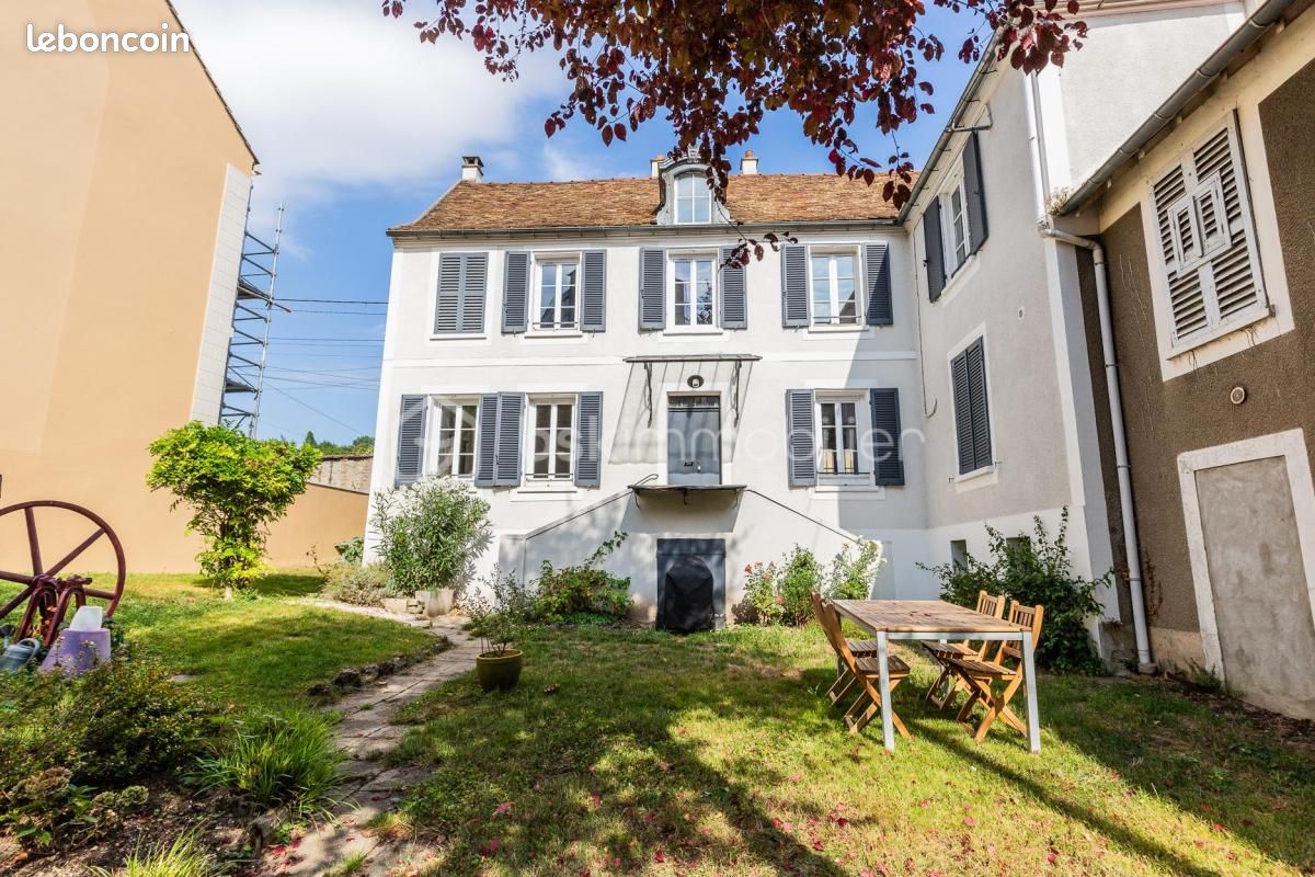 Maison 6 pièces 131 m² · à Savigny-sur-Orge · 131 m² · 409 000 €