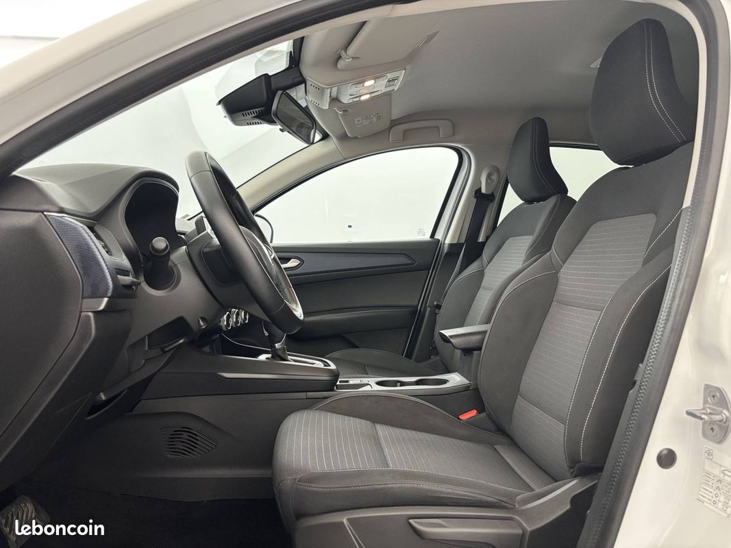 RENAULT Arkana E-Tech hybride 145 - 22 Evolution (image 9)