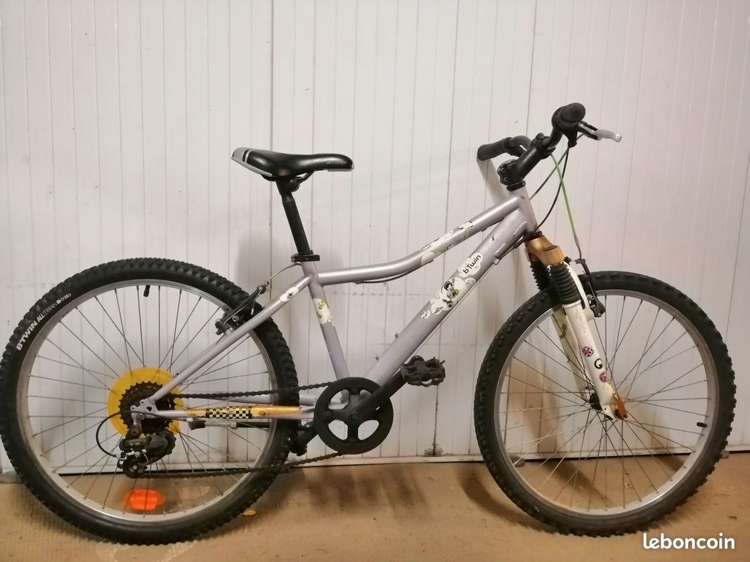 VTT mixte B'twin 24 pouces (image 1)