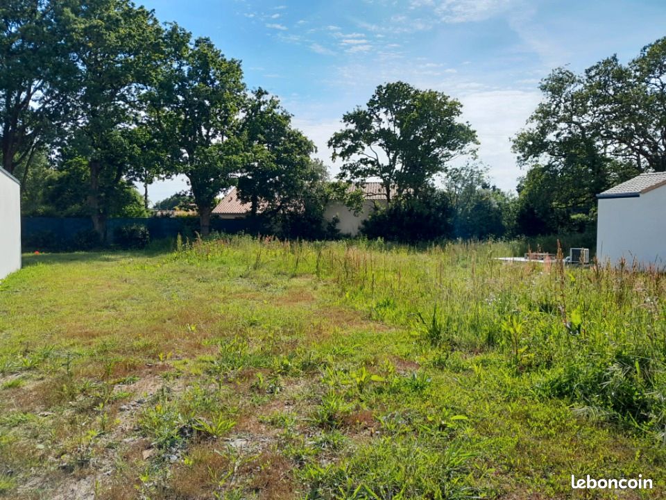 Terrain 379 m² Chaumes En Retz · à Chaumes-en-Retz · 89 000 €