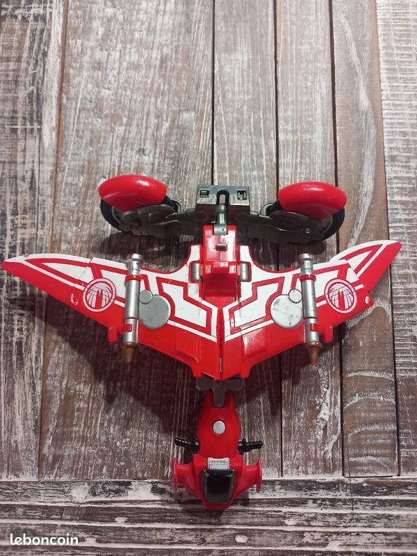 Moto transformer rouge (image 3)