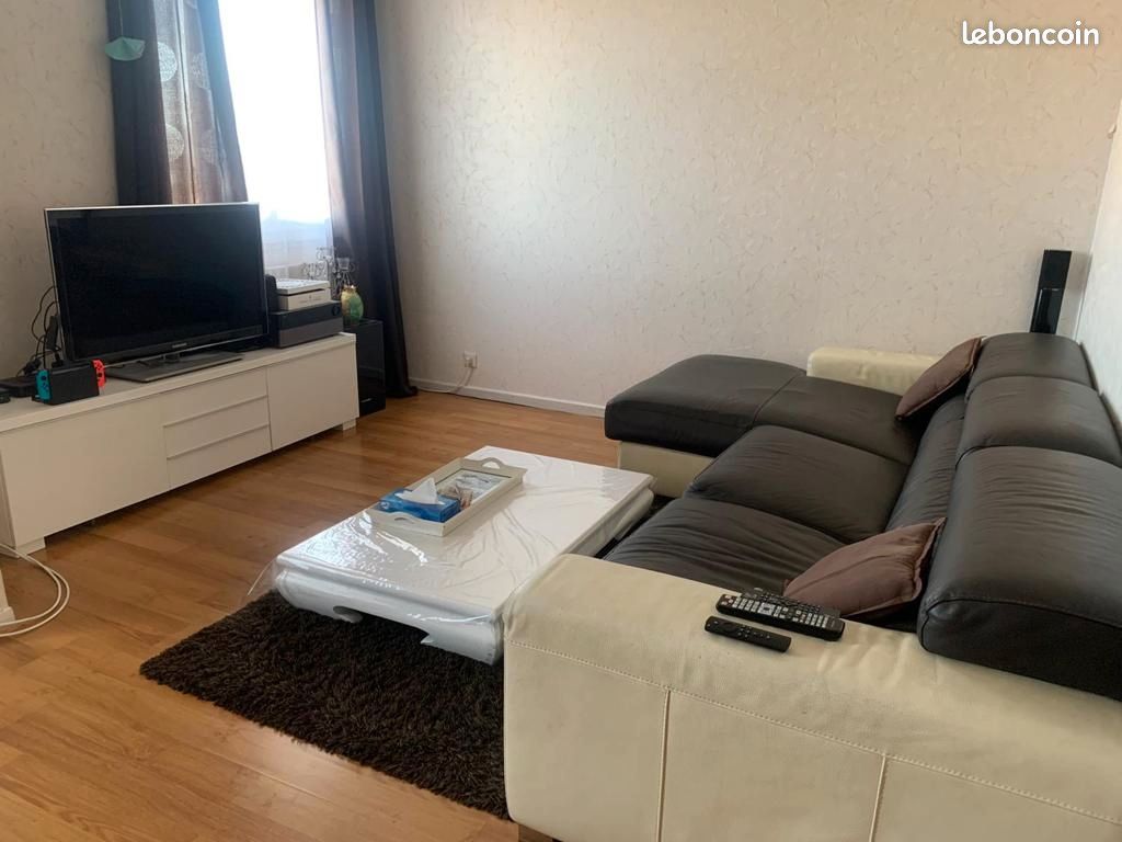 Appartement 4 pièces 76 m² · à Saint-Étienne · 76 m² · 760 €