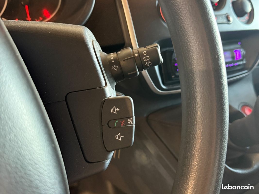 RENAULT KANGOO dCi 90 Energy Zen (image 12)