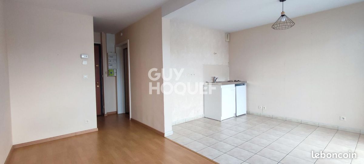 Studio 1 pièce 28 m² (image 3)