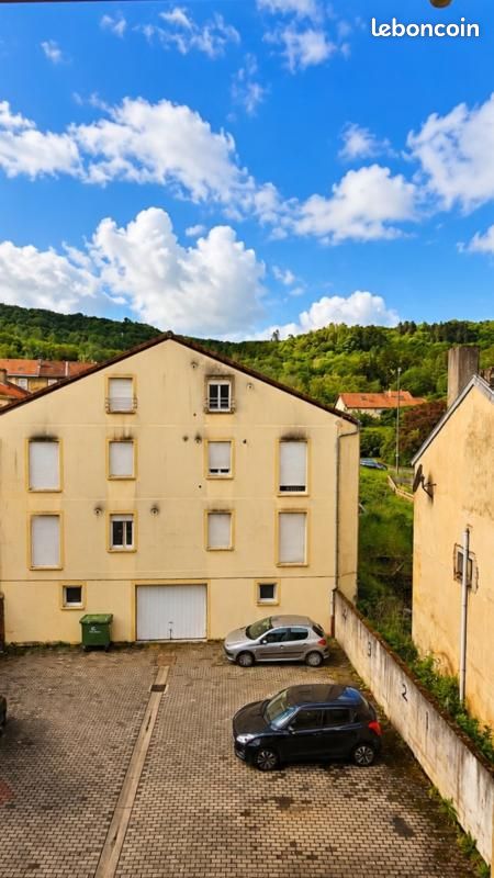 Appartement 4 pièces 97 m² · à Hayange · 97 m² · 80 000 €