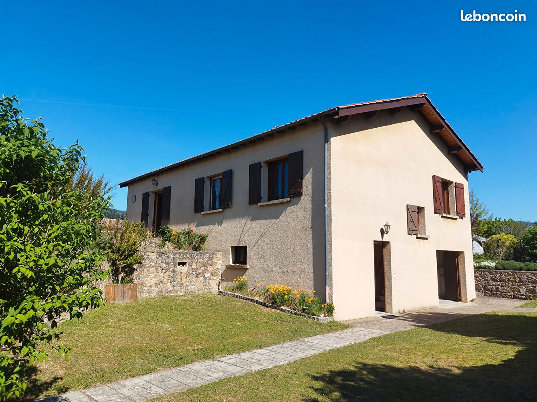 Maison 5 pièces 110 m² · à Pélussin · 110 m² · 349 500 €