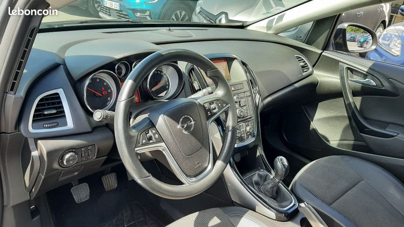 Opel ASTRA SPORTS TOURER 1.6 CDTI 110CH FAP ECOFLEX BUSINESS CONNECT START&STOP (image 8)