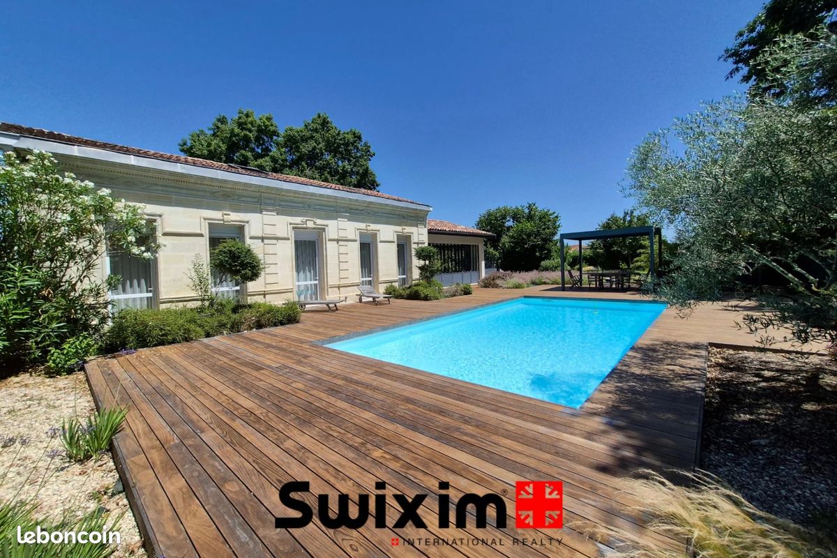 Maison 9 pièces 210 m² · à Eysines · 210 m² · 850 000 €