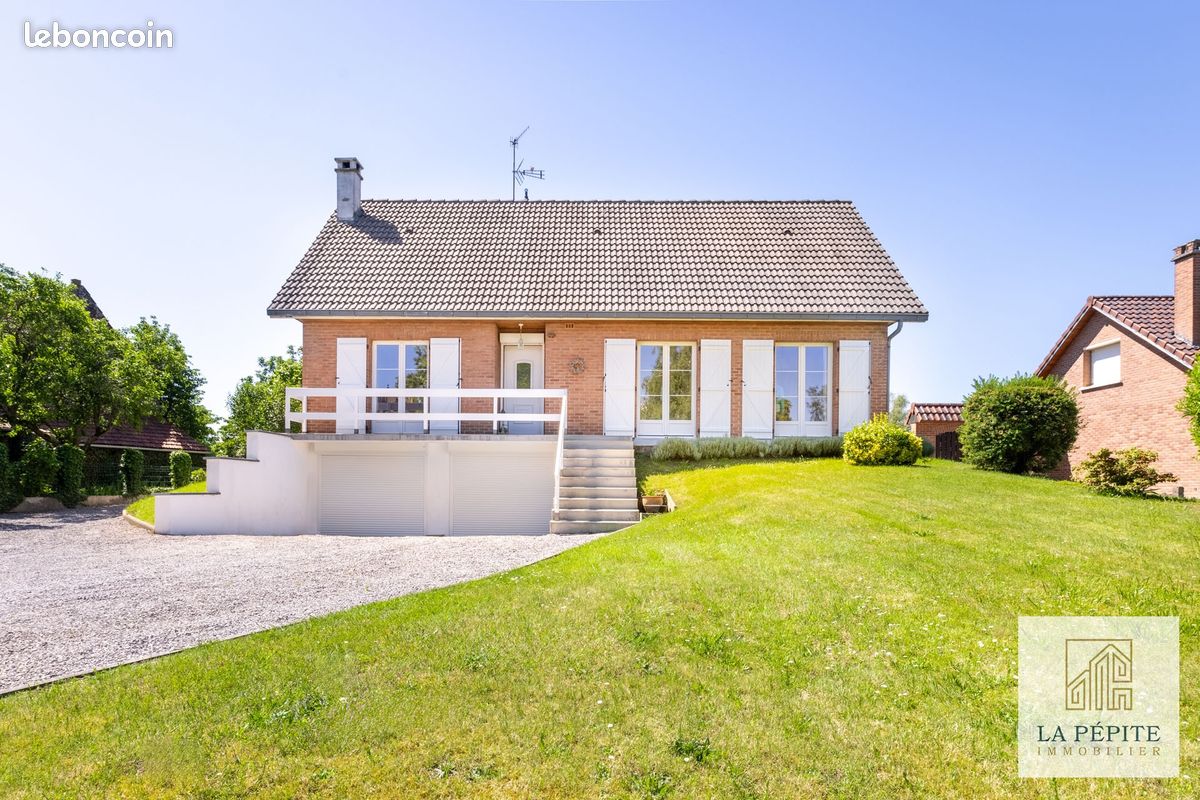 Maison 5 pièces 110 m² · à Saint-Amand-les-Eaux · 110 m² · 345 000 €