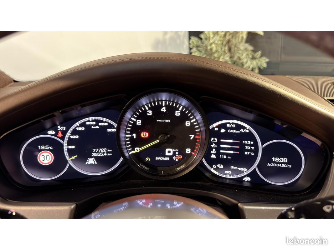 PORSCHE PANAMERA 2.9i V6 PDK 4 E-Hybrid Edition 10 ans (image 18)